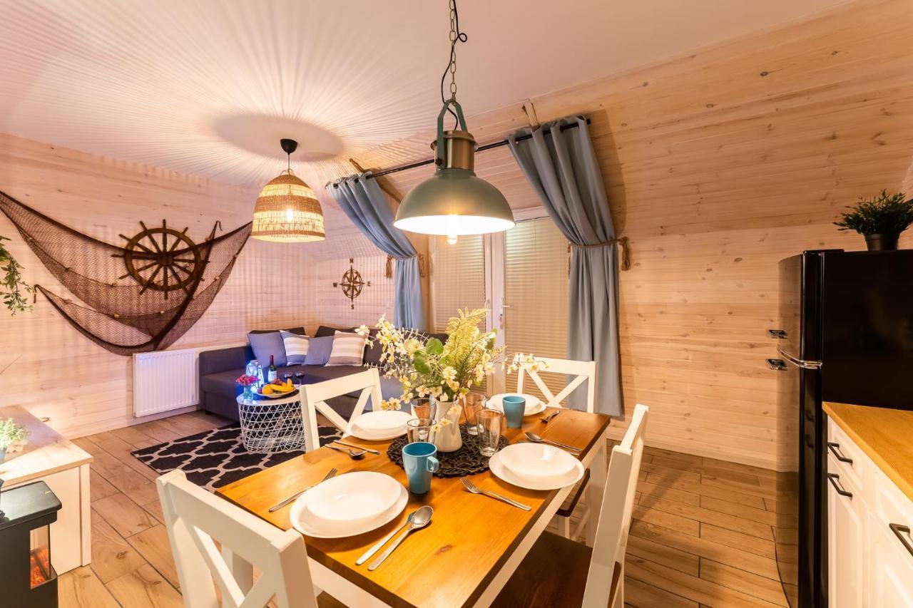 Dworek Marino Kolobrzeg Grzybowo  Extérieur photo
